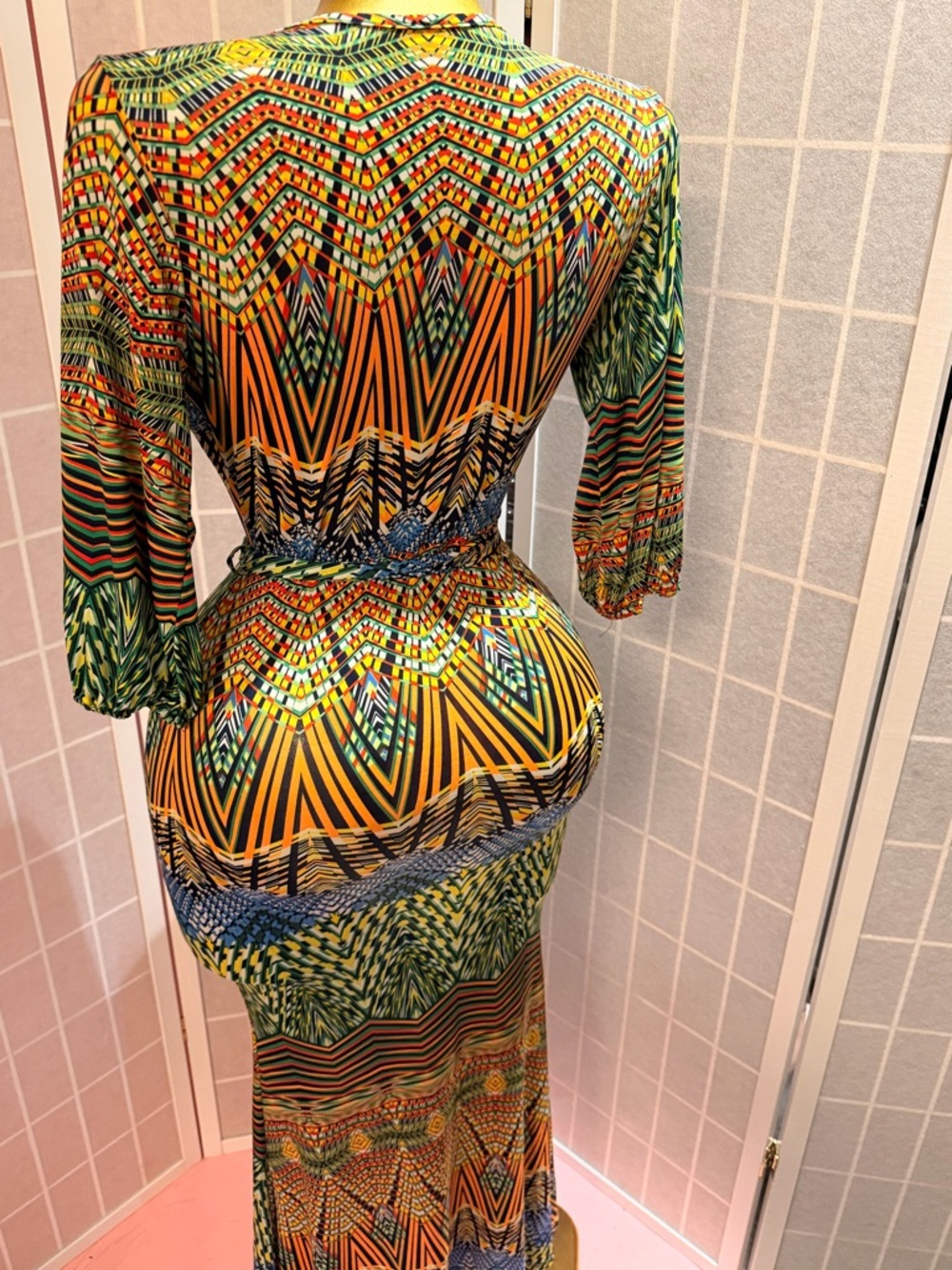 Hot Bodycon Multi-Color Printed Wrap Maxi Dress - Picture 8 of 12